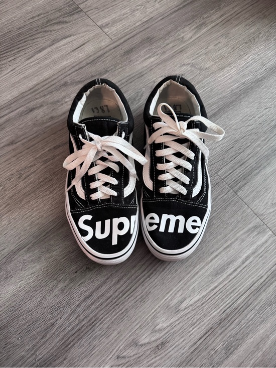 Supreme Shoes - Supreme Black and White Old Skool Vans